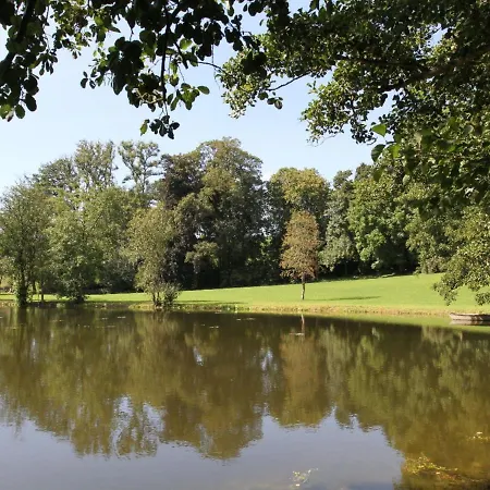 Vakantiehuis Marchin Castle With Sauna *