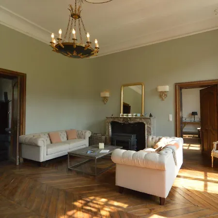 Vakantiehuis Marchin Castle With Sauna *