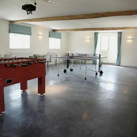 Marchin Castle With Sauna Vakantiehuis *